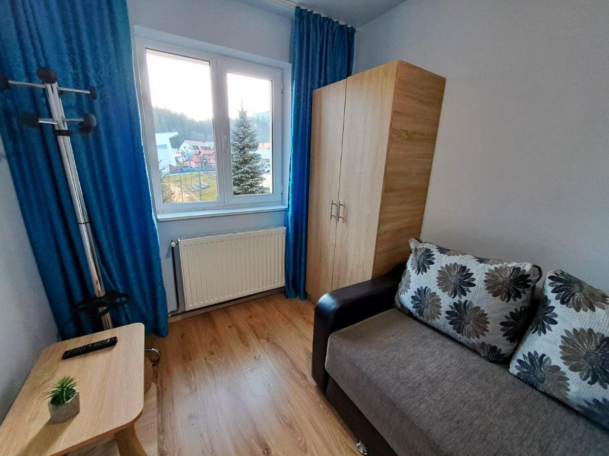 Aviliz Apartament Буштени Экстерьер фото